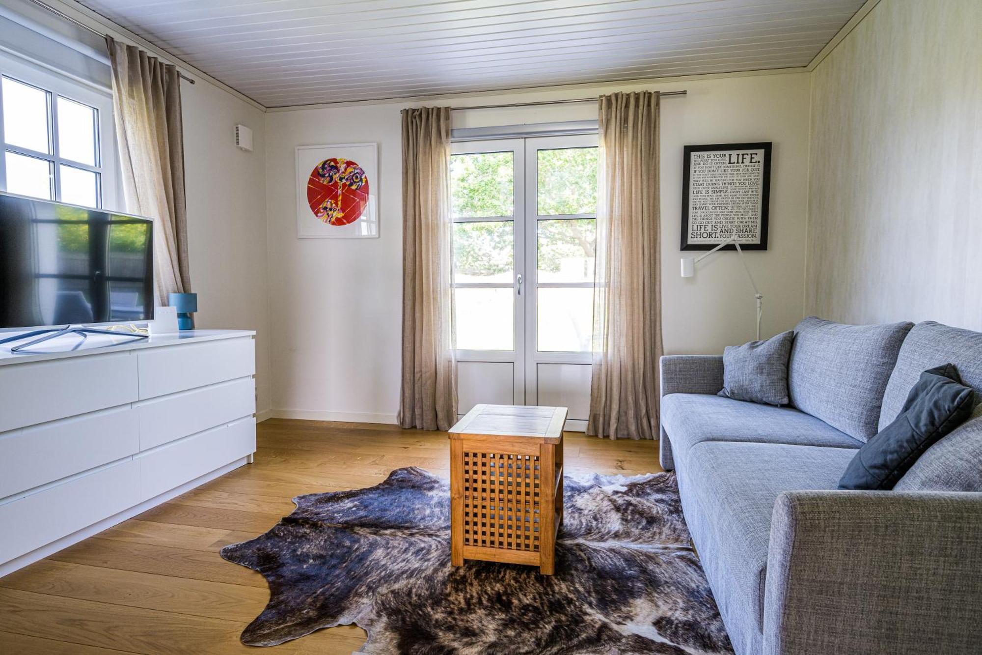Exclusive Tranquil Villa By The Sea, Boat Available Drottningskär Exteriér fotografie